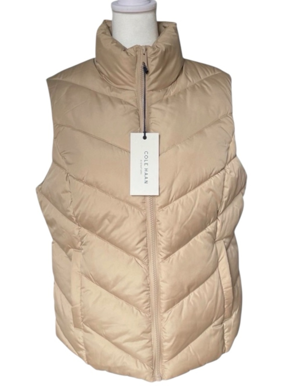 Cole Haan Women's Beige Puffer Vest. Medium. New with tags!